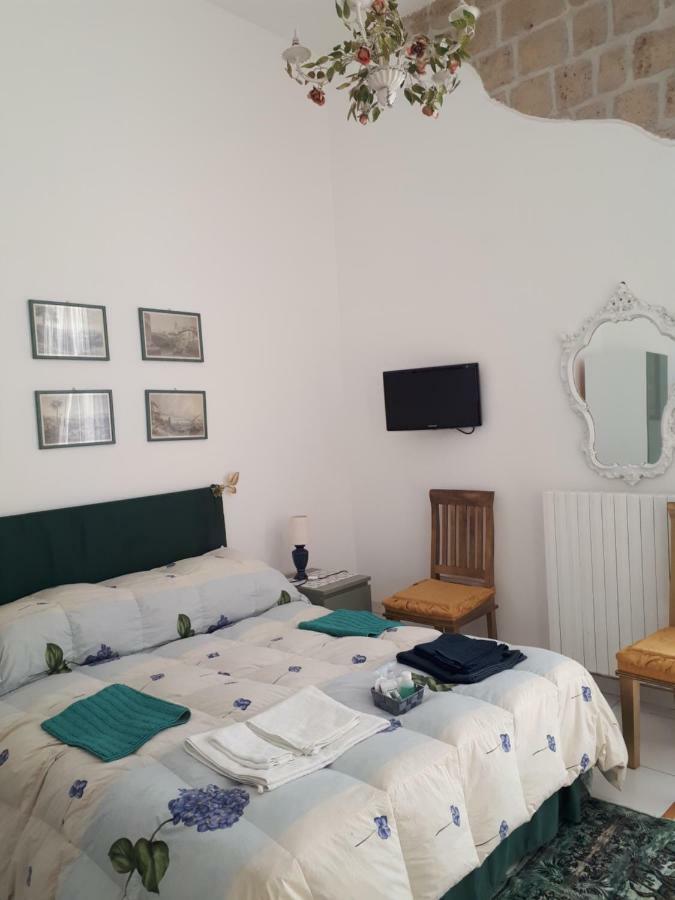 那不勒斯 Miracoletti38酒店 外观 照片